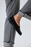 Black Tabi Shoes