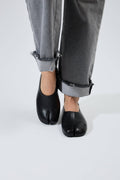 Black Tabi Shoes